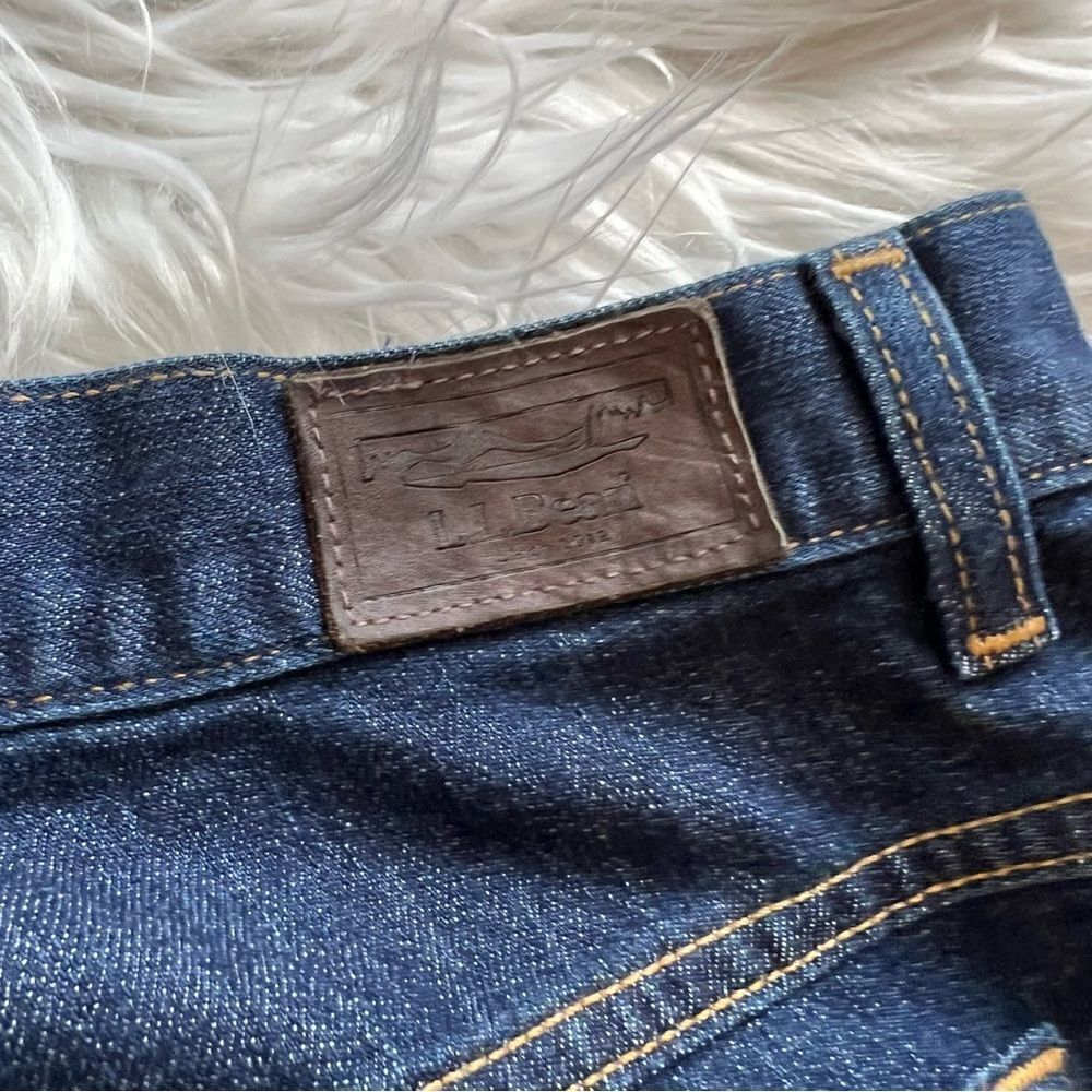 L.L. Bean Jeans Women Size 12T Dark Blue High RiseTapered Leg Dark Wash Mom-Jean - Picture 7 of 7